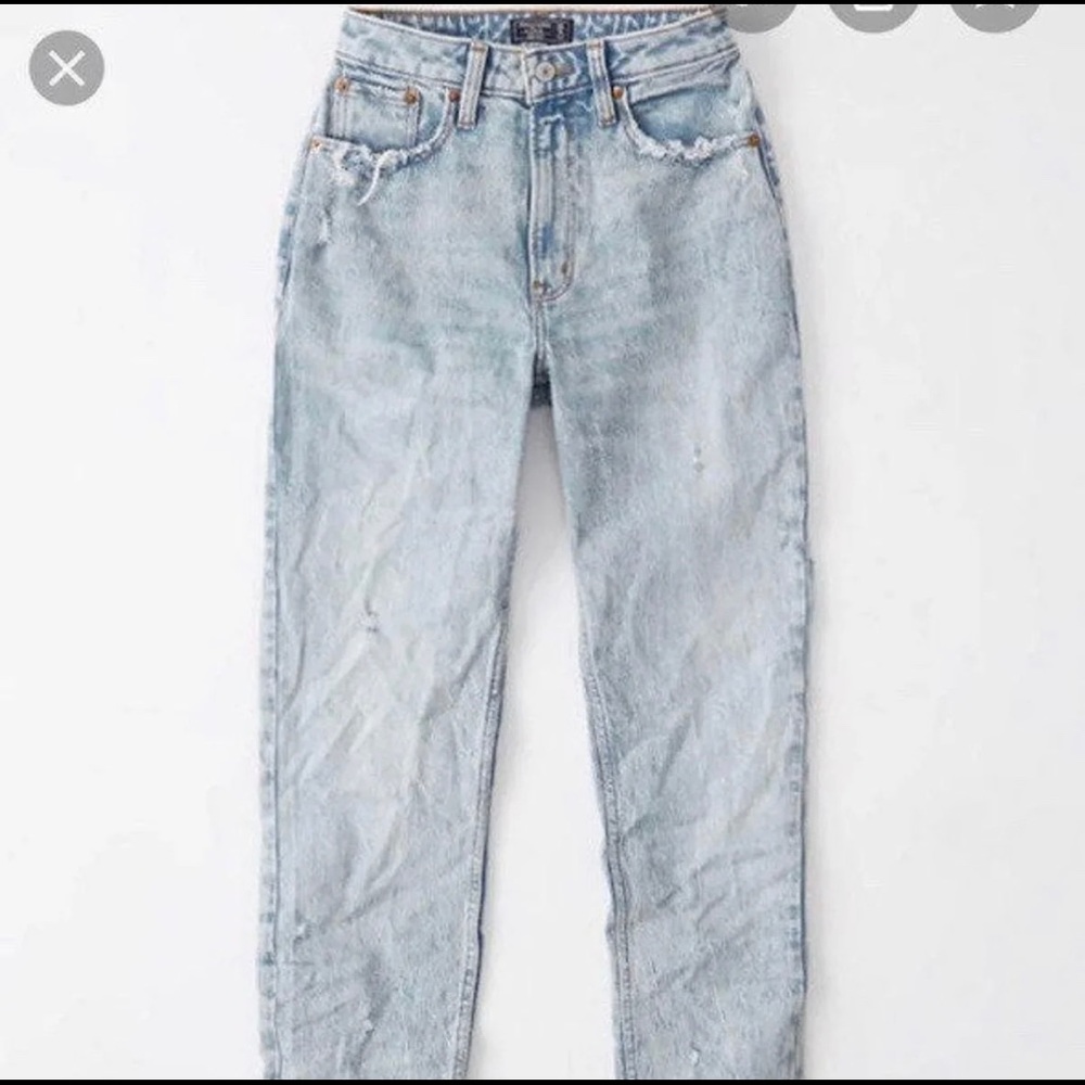 Abercrombie Mom Jeans